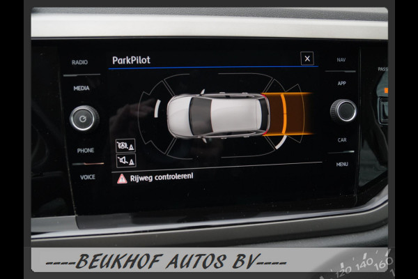 Volkswagen Polo 1.0 TSI Business Automaat Velgen Parkeersensoren