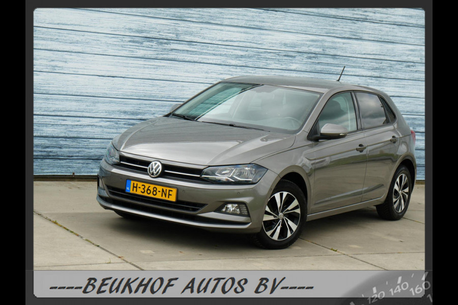 Volkswagen Polo 1.0 TSI Business Automaat Velgen Parkeersensoren