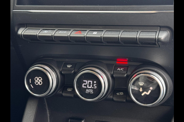 Renault Clio 1.0 TCe Business Zen / Navigatie / Climate control / Parkeersensoren / Cruise Control / 1e Eigenaar / NED-Clio