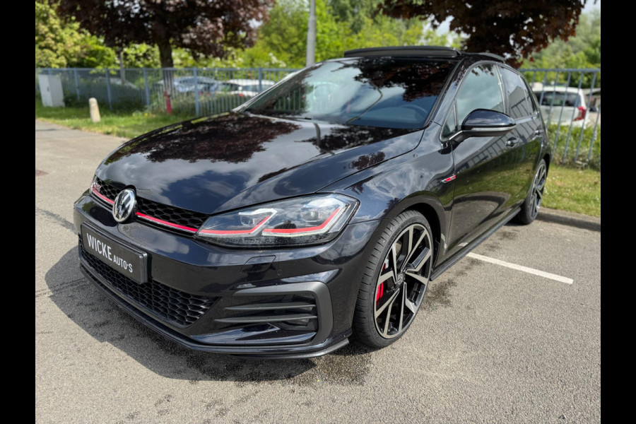Volkswagen Golf 2.0 TSI GTI Performance Panorama 245 PK Led Virtual