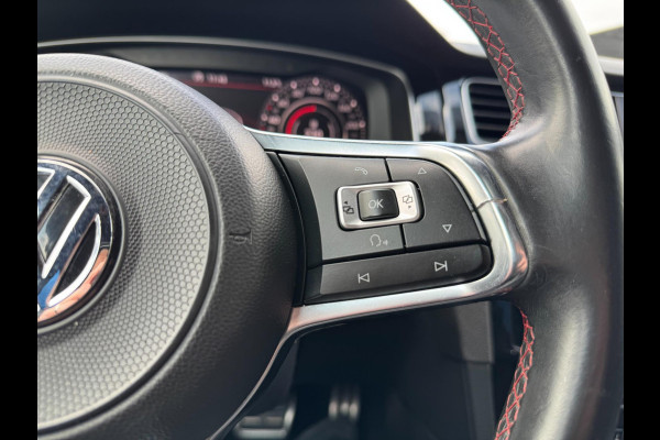 Volkswagen Golf 2.0 TSI GTI Performance Panorama 245 PK Led Virtual