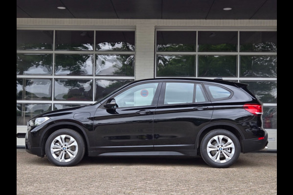 BMW X1 XDRIVE25E EXECUTIVE I NAVIGATIE I CLIMATE CONTROL I STOELVERWARM