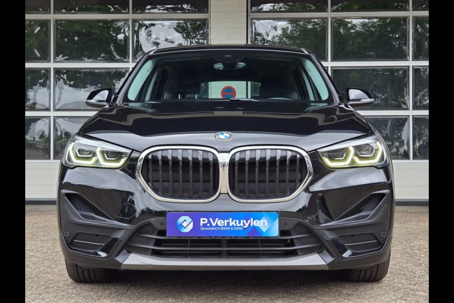BMW X1 XDRIVE25E EXECUTIVE I NAVIGATIE I CLIMATE CONTROL I STOELVERWARM
