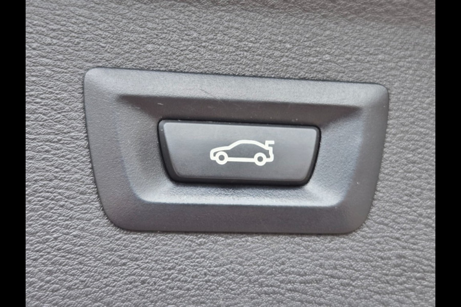 BMW X1 XDRIVE25E EXECUTIVE I NAVIGATIE I CLIMATE CONTROL I STOELVERWARM