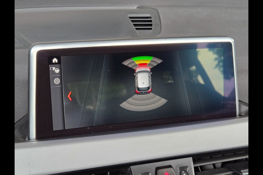 BMW X1 XDRIVE25E EXECUTIVE I NAVIGATIE I CLIMATE CONTROL I STOELVERWARM