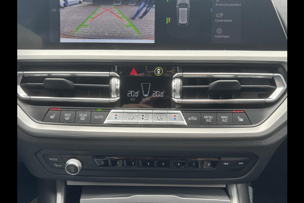 BMW 3 Serie Touring 330e High Executive TREKHAAK AFNEEMBAAR | LASERLIGHT | HEAD UP