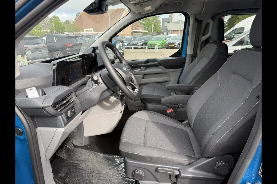 Ford Transit Custom 300 2.0 TDCI L2H1 Limited DC 136pk | SCI | Dubbele Cabine | Digital Aqua Blue | Trekhaak | Dubbele Schuifdeur | Bijrijdersstoel | Sidesteps | Bumperpakket | Zwarte velgen  | Stoelverwarming | Camera