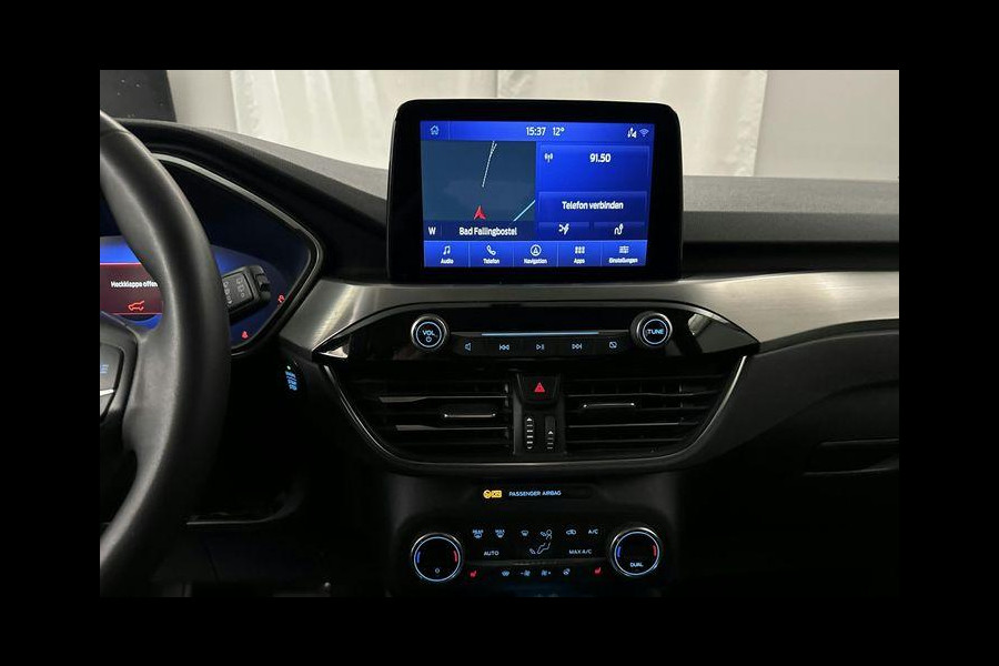 Ford Kuga 2.5 PHEV Titanium 225pk | Winterpack | Trekhaak | 1.500kg Trekgewicht | SYNC 3 Navigatie