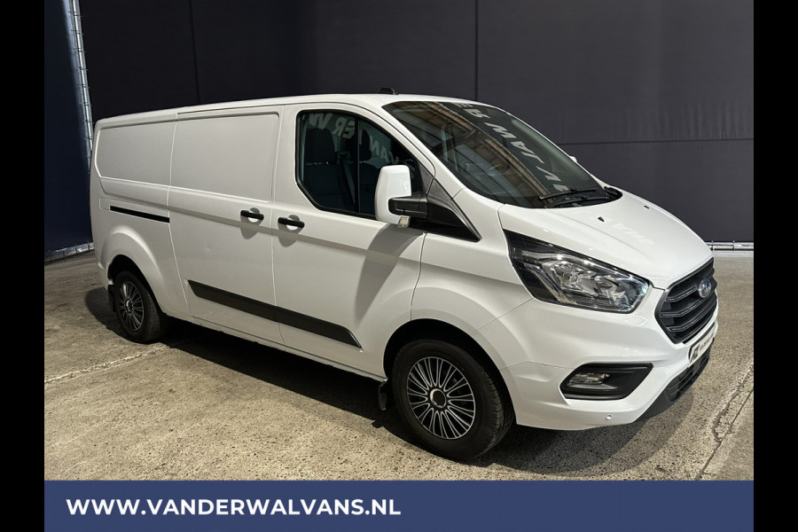 Ford Transit Custom 2.0 TDCI 131pk L2H1 Euro6 Airco | Android Auto | Cruisecontrol | Parkeersensoren Verwarmde voorruit, Stoelverwarming, 2800kg trekvermogen, Bijrijdersbank