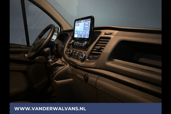 Ford Transit Custom 2.0 TDCI 131pk L2H1 Euro6 Airco | Android Auto | Cruisecontrol | Parkeersensoren Verwarmde voorruit, Stoelverwarming, 2800kg trekvermogen, Bijrijdersbank
