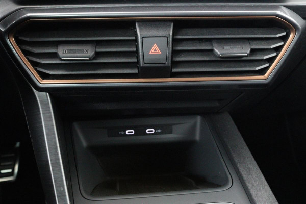 CUPRA Formentor 2.0 TSI VZ | 310pk | Panoramadak | Leder | 360 camera | Stoel & stuurverwarming | Adaptive cruise | Carplay | Keyless | Park Assist