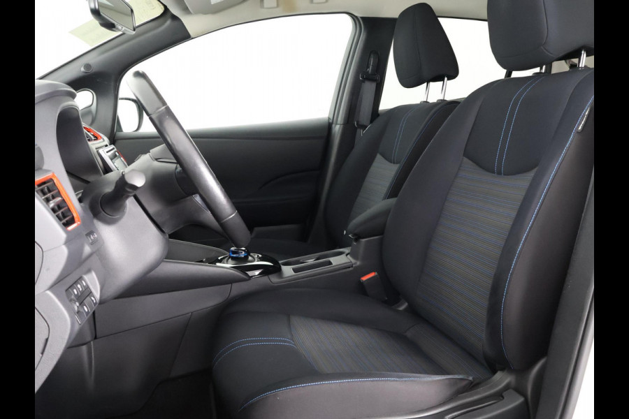Nissan Leaf NISMO Pack N-Connecta 40 kWh | Accu 88% | Navigatie | Stoelverwarming | Privacy Glass |
