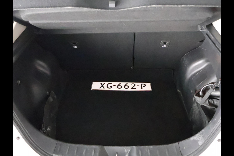 Nissan Leaf NISMO Pack N-Connecta 40 kWh | Accu 88% | Navigatie | Stoelverwarming | Privacy Glass |