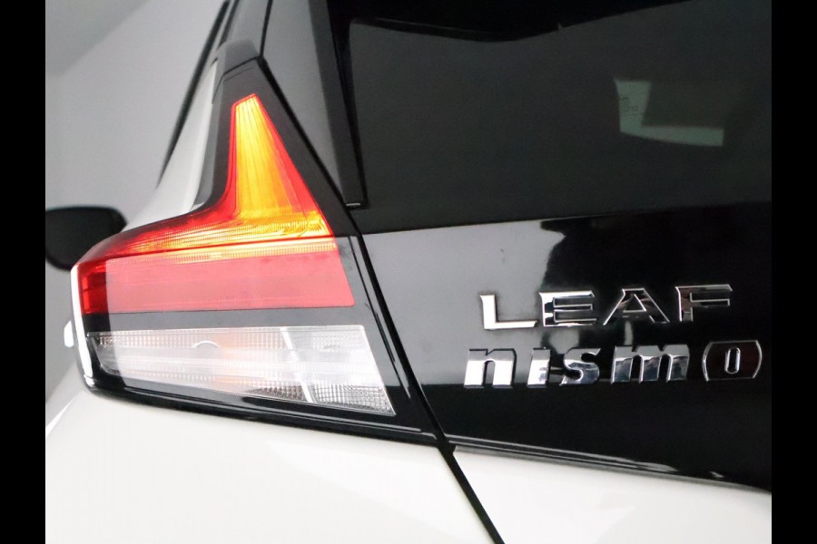 Nissan Leaf NISMO Pack N-Connecta 40 kWh | Accu 88% | Navigatie | Stoelverwarming | Privacy Glass |