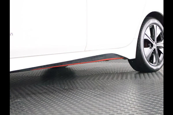 Nissan Leaf NISMO Pack N-Connecta 40 kWh | Accu 88% | Navigatie | Stoelverwarming | Privacy Glass |