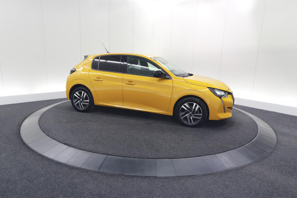 Peugeot 208 PureTech 100 Allure Pack | Adaptieve Cruise Control | Camera | Stoelverwarming | Apple Carplay | Parkeersensoren