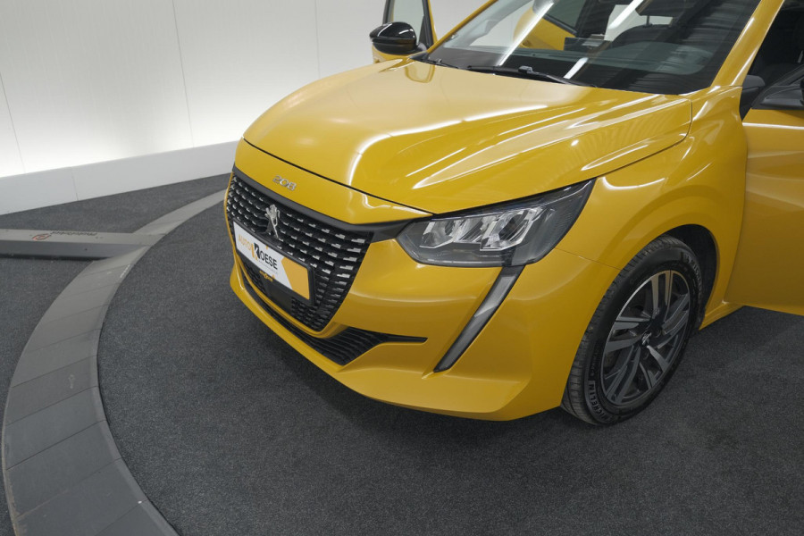 Peugeot 208 PureTech 100 Allure Pack | Adaptieve Cruise Control | Camera | Stoelverwarming | Apple Carplay | Parkeersensoren