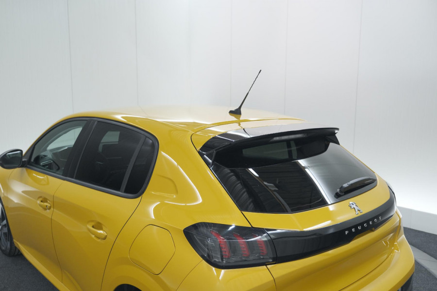 Peugeot 208 PureTech 100 Allure Pack | Adaptieve Cruise Control | Camera | Stoelverwarming | Apple Carplay | Parkeersensoren