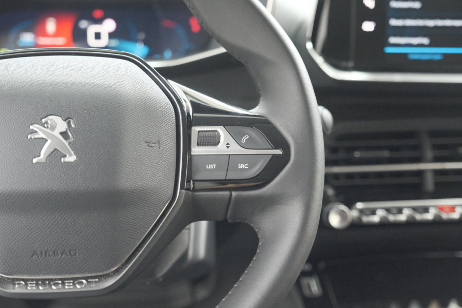 Peugeot 208 PureTech 100 Allure Pack | Adaptieve Cruise Control | Camera | Stoelverwarming | Apple Carplay | Parkeersensoren