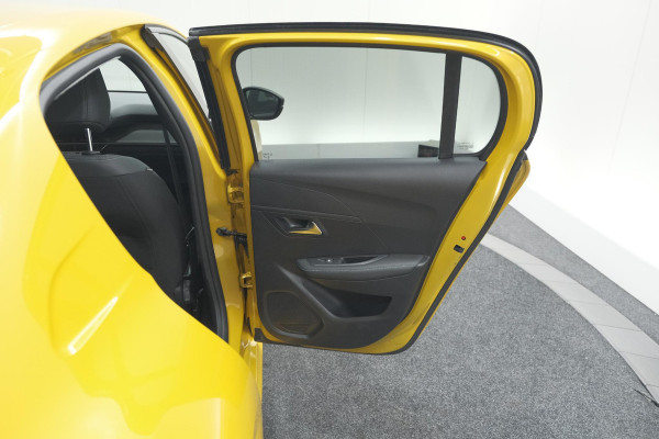 Peugeot 208 PureTech 100 Allure Pack | Adaptieve Cruise Control | Camera | Stoelverwarming | Apple Carplay | Parkeersensoren