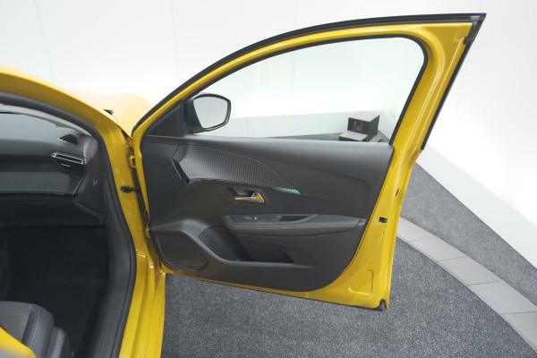 Peugeot 208 PureTech 100 Allure Pack | Adaptieve Cruise Control | Camera | Stoelverwarming | Apple Carplay | Parkeersensoren