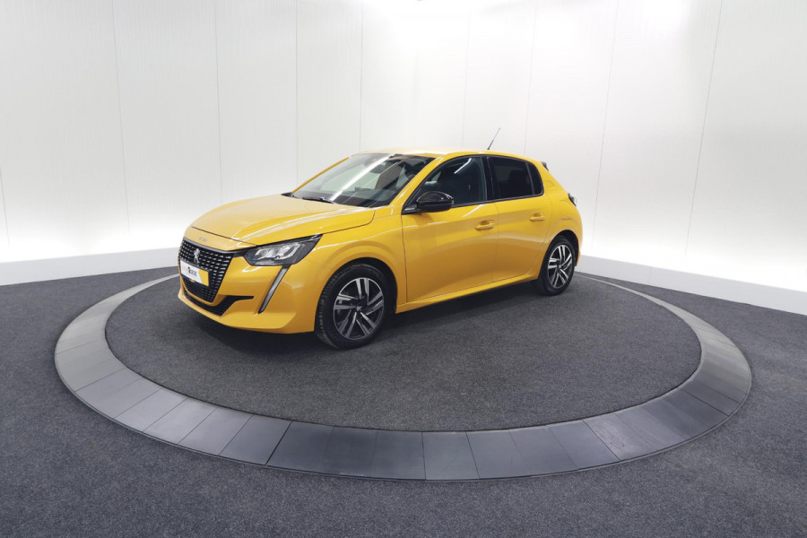 Peugeot 208 PureTech 100 Allure Pack | Adaptieve Cruise Control | Camera | Stoelverwarming | Apple Carplay | Parkeersensoren