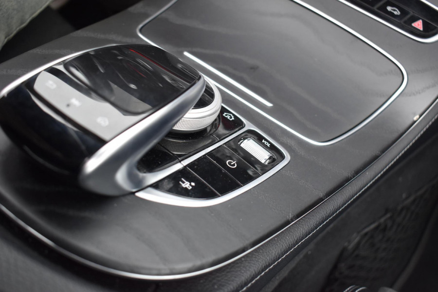 Mercedes-Benz E-Klasse Coupé 200 Edition 1 AMG Pano Sfeer Camera