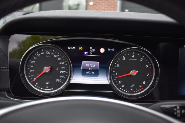 Mercedes-Benz E-Klasse Coupé 200 Edition 1 AMG Pano Sfeer Camera