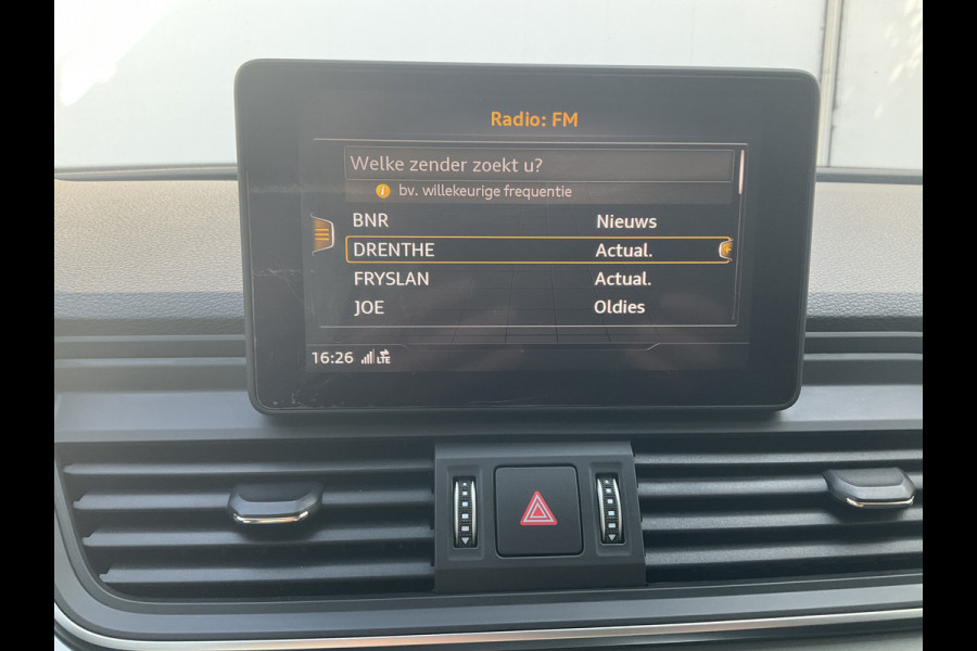 Audi Q5 2.0TDI 191pk Aut Grijs-Kenteken Trekhaak Automaat Nav/Cruise Stoelverw!