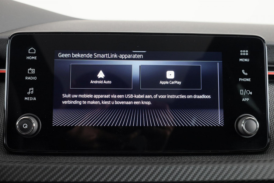 Škoda Kamiq Monte Carlo 1.0 TSI 115 pk 6 versn. Hand | Led Matrix | Winter pakket | Panoramadak | Achteruitrijcamera
