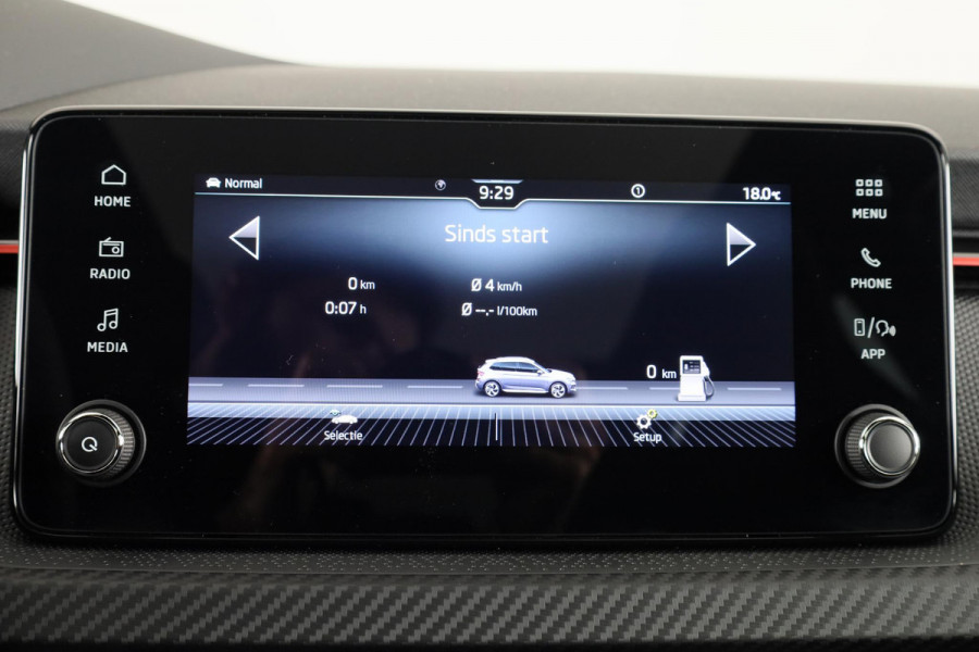 Škoda Kamiq Monte Carlo 1.0 TSI 115 pk 6 versn. Hand | Led Matrix | Winter pakket | Panoramadak | Achteruitrijcamera