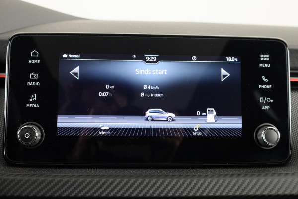 Škoda Kamiq Monte Carlo 1.0 TSI 115 pk 6 versn. Hand | Led Matrix | Winter pakket | Panoramadak | Achteruitrijcamera