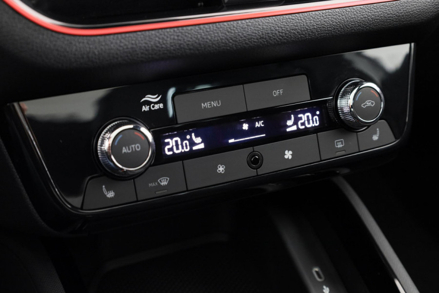 Škoda Kamiq Monte Carlo 1.0 TSI 115 pk 6 versn. Hand | Led Matrix | Winter pakket | Panoramadak | Achteruitrijcamera