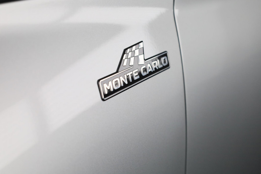 Škoda Kamiq Monte Carlo 1.0 TSI 115 pk 6 versn. Hand | Led Matrix | Winter pakket | Panoramadak | Achteruitrijcamera