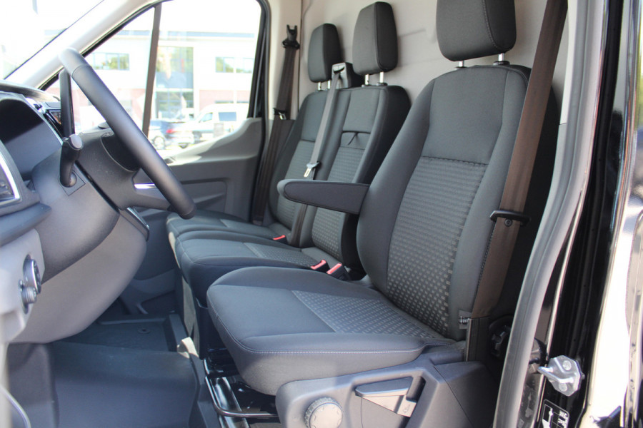 Ford Transit 350 2.0 TDCI L4H3 Trend 165pk - 3500kg trekgewicht - Dubbellucht - 360 Camera - ACC - Trekhaak - Navigatie - Carplay - Rijklaar