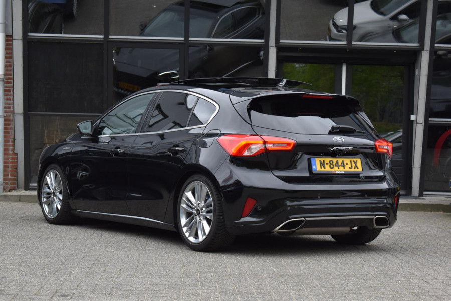 Ford Focus 1.5 EcoBoost ST Line Business Vignale Pano HUD Lane Stuurvw. Camera