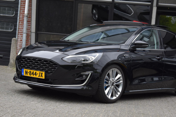 Ford Focus 1.5 EcoBoost ST Line Business Vignale Pano HUD Lane Stuurvw. Camera