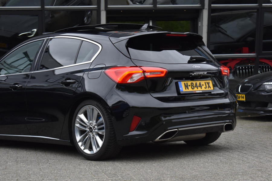 Ford Focus 1.5 EcoBoost ST Line Business Vignale Pano HUD Lane Stuurvw. Camera
