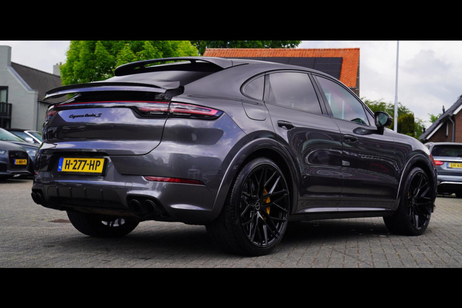 Porsche Cayenne Coupé 4.0 Turbo S E-Hybrid | TECHART | BRIXTON 23'' | Keramisch | TurboGT | 685PK | Burmester | Dealer onderhouden