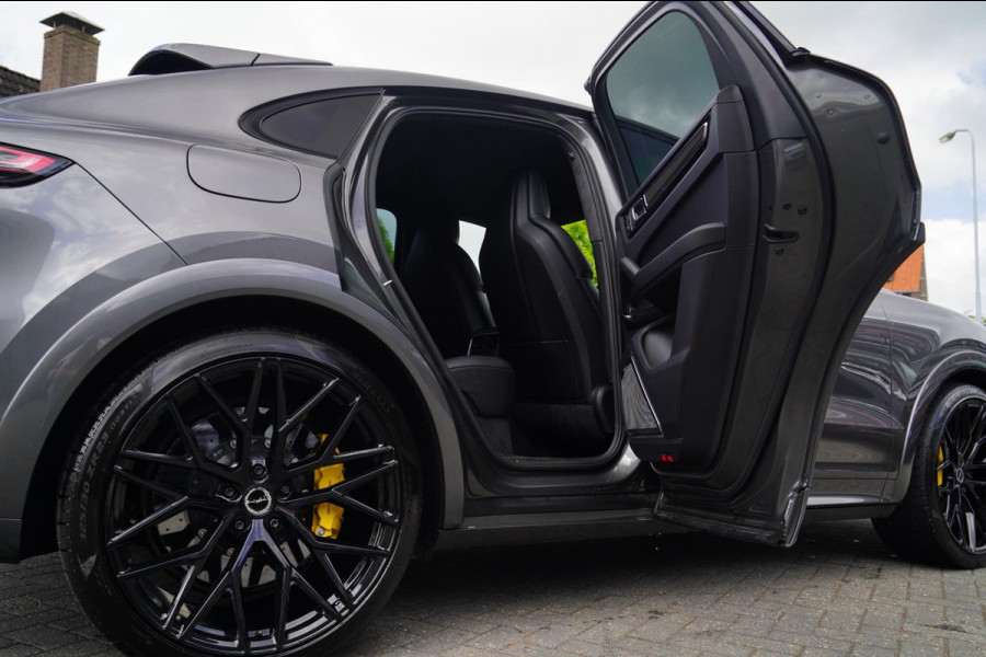 Porsche Cayenne Coupé 4.0 Turbo S E-Hybrid | TECHART | BRIXTON 23'' | Keramisch | TurboGT | 685PK | Burmester | Dealer onderhouden