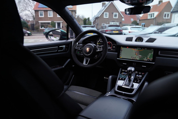Porsche Cayenne Coupé 4.0 Turbo S E-Hybrid | TECHART | BRIXTON 23'' | Keramisch | TurboGT | 685PK | Burmester | Dealer onderhouden