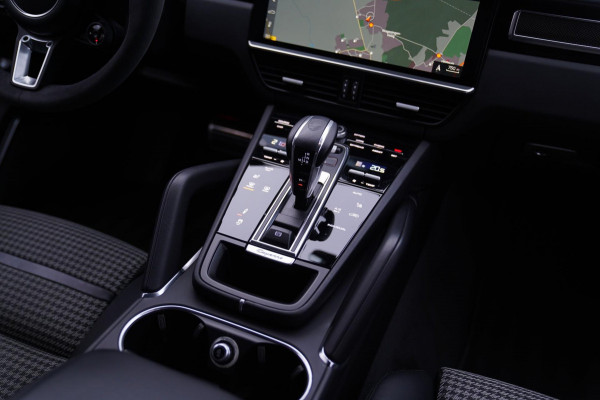 Porsche Cayenne Coupé 4.0 Turbo S E-Hybrid | TECHART | BRIXTON 23'' | Keramisch | TurboGT | 685PK | Burmester | Dealer onderhouden