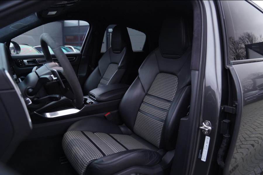 Porsche Cayenne Coupé 4.0 Turbo S E-Hybrid | TECHART | BRIXTON 23'' | Keramisch | TurboGT | 685PK | Burmester | Dealer onderhouden
