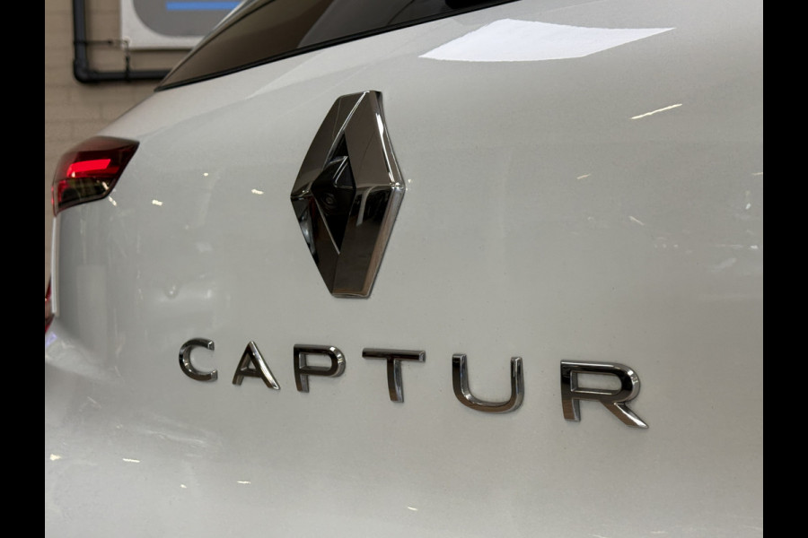 Renault Captur 1.3 TCe 130PK Intens | Navi | Camera | 17 " | PDC V+A | CarPlay 100% Dealer onderhouden!