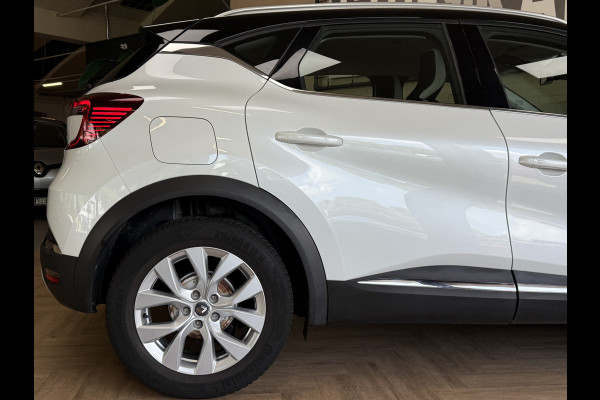 Renault Captur 1.3 TCe 130PK Intens | Navi | Camera | 17 " | PDC V+A | CarPlay 100% Dealer onderhouden!