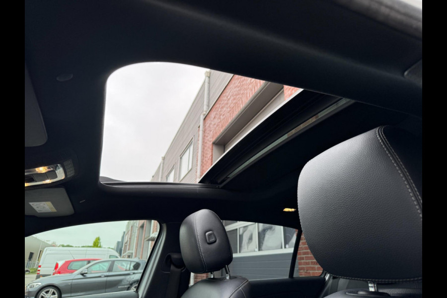 Mercedes-Benz A-Klasse A200 LED Pano Widescreen Camera Navi