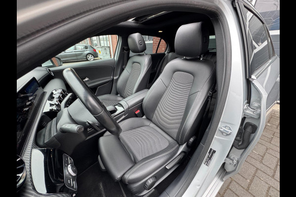 Mercedes-Benz A-Klasse A200 LED Pano Widescreen Camera Navi