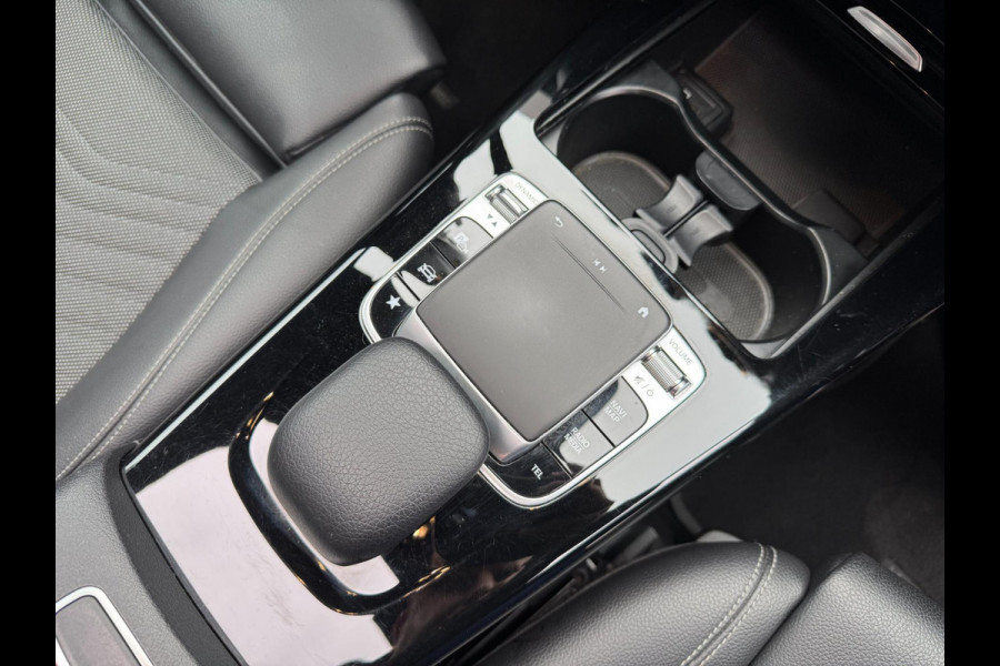 Mercedes-Benz A-Klasse A200 LED Pano Widescreen Camera Navi