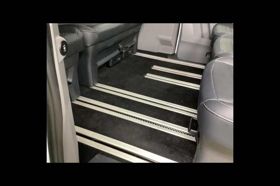 Ford Tourneo Custom 340 2.5 PHEV L2H1 Titanium X 232pk | PLUG-IN Hybrid | 2.500kg Trekgewicht | Adaptieve Cruise | Winterpack | 8pers. | Incl. BTW/BPM | Verlengde Fabrieksgarantie tot 10-2028