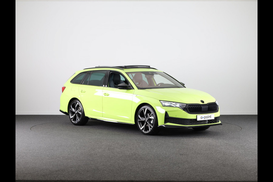 Škoda Octavia Combi 1.5 TSI MHEV Sportline Business Led Matrix | 19 inch | Black pakket | Panoramadak | Elek. stoel | Stoelverwarming voor + achter | Travel Assist | Adaptive Cruise
